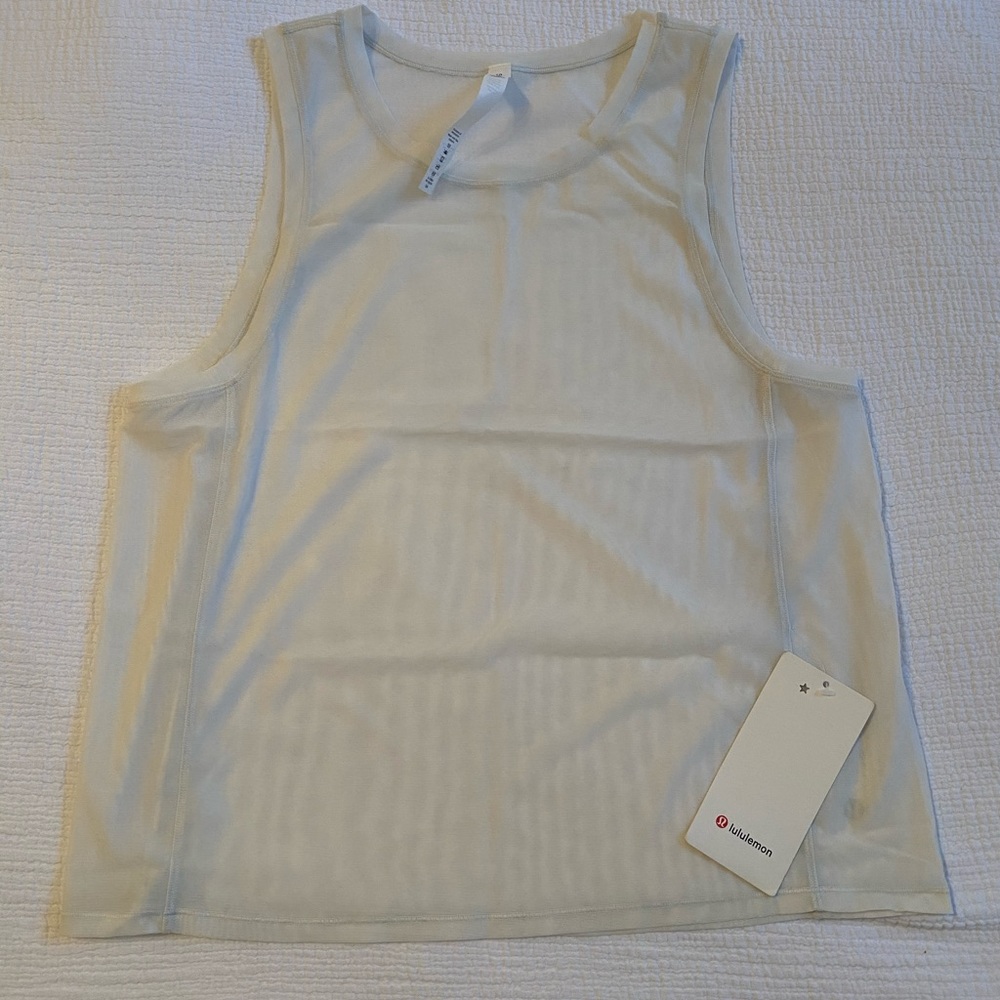 NWT LULULEMON TANK